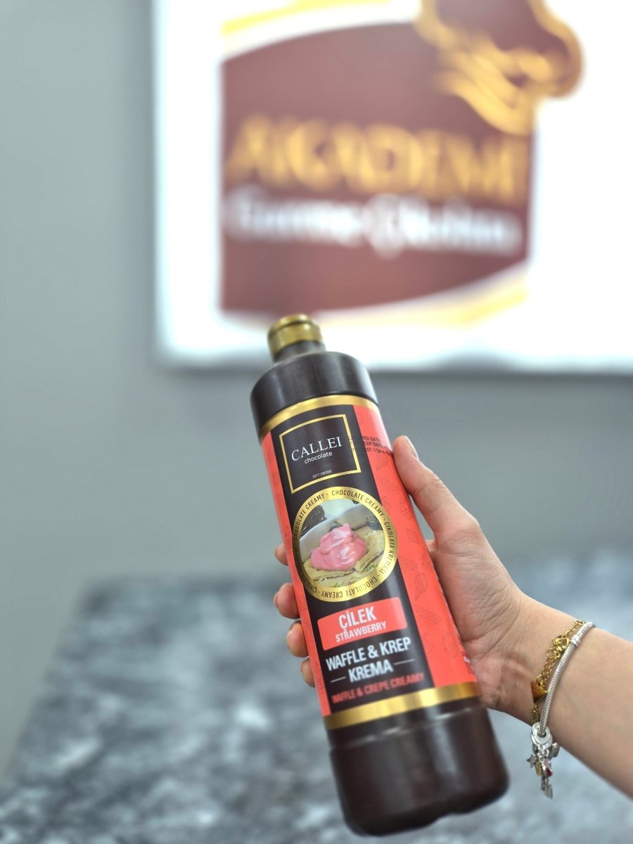 Callei | Strawberry Cream for Waffle & Crepe 1000gr - TryAladdin