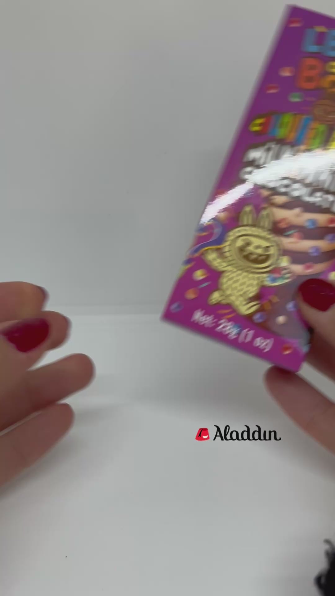 Vezir Lbumi de Boni Chocolat Mystère de Collection - Lait, Blanc & Fèves Colorées - 28g