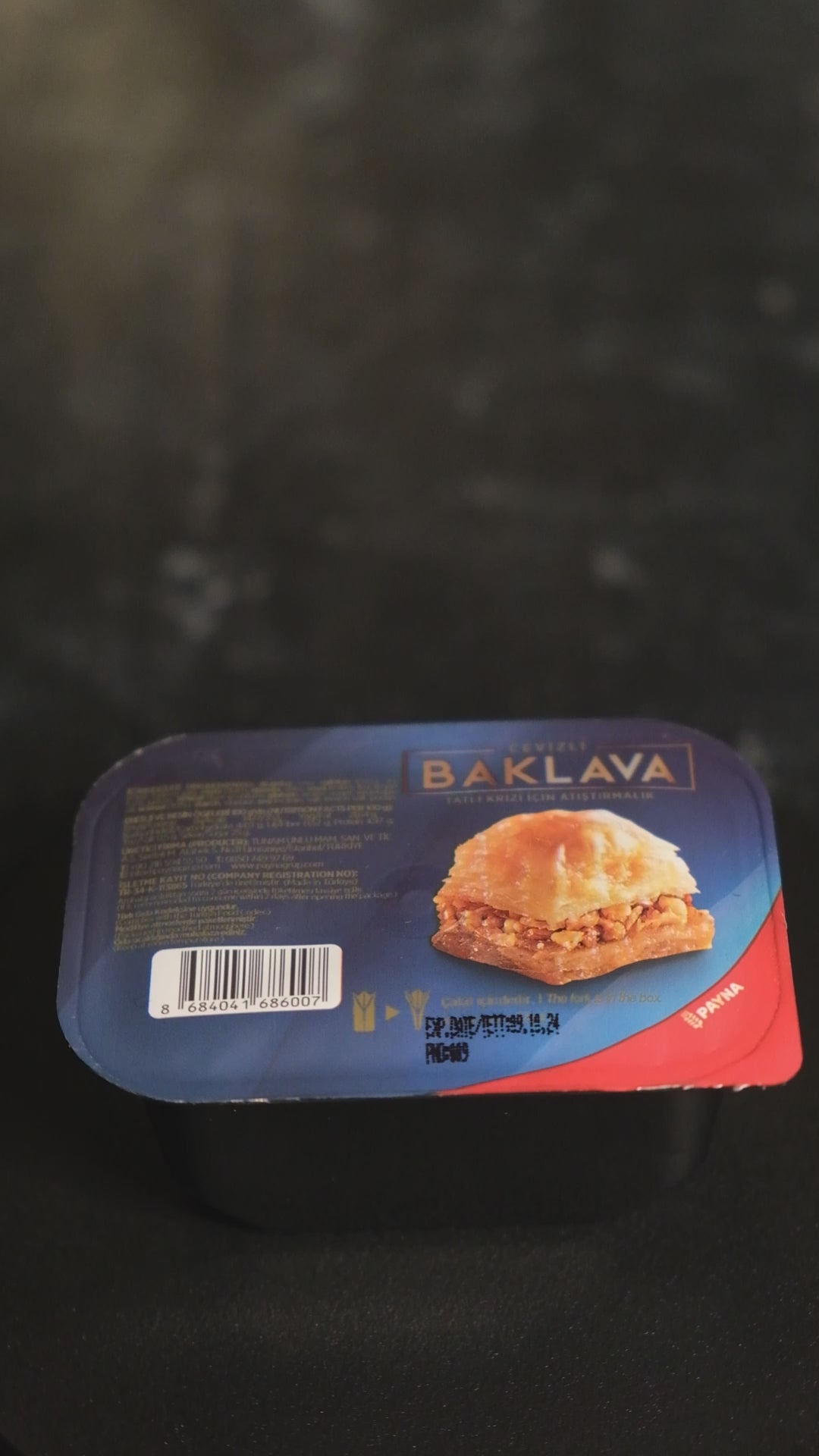 Betaald | Pistache- en Walnootmix Baklava Cadeaubox - 16 Enkele Porties
