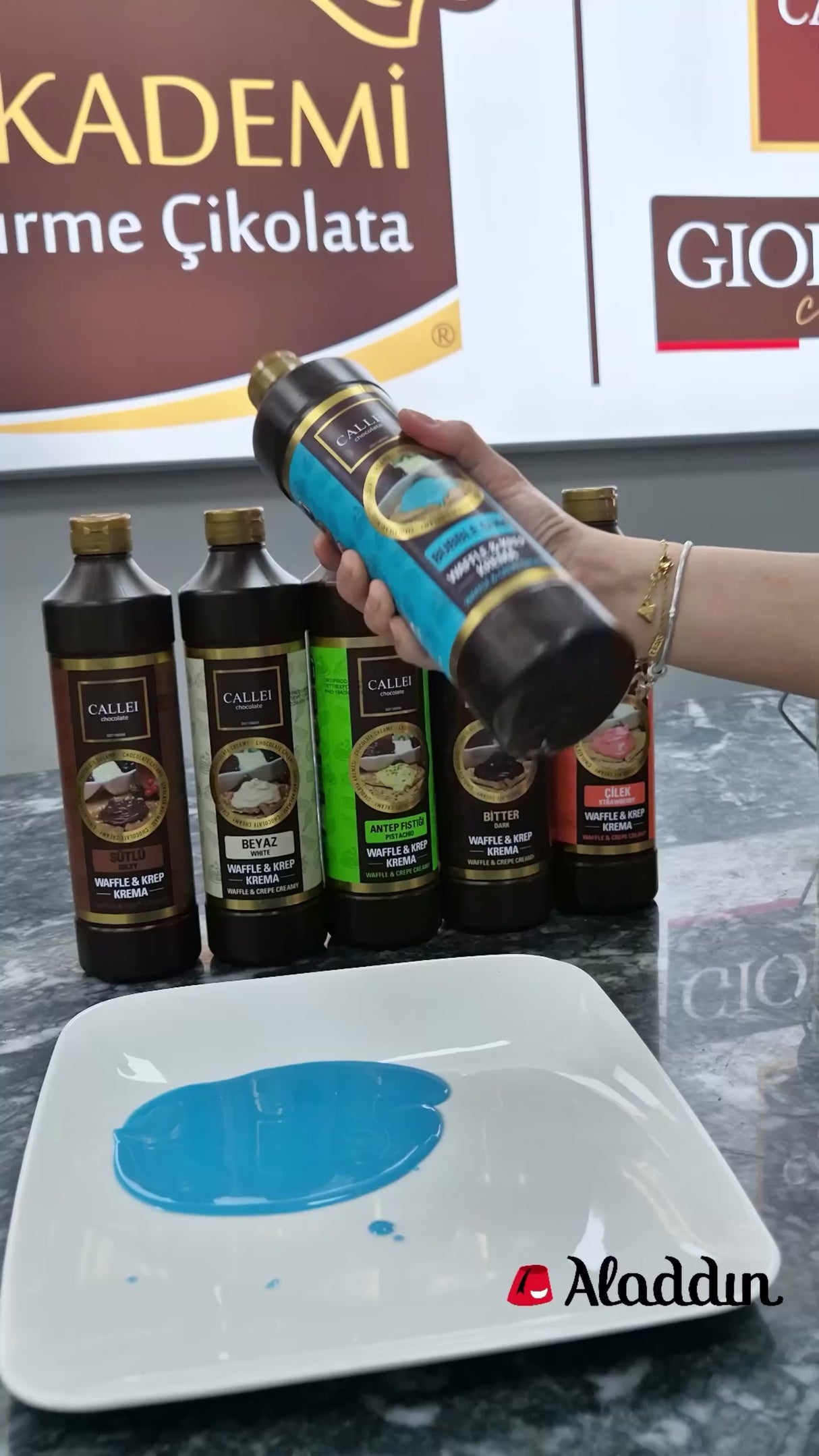 Callei Kaugummi-Creme für Waffeln, Pfannkuchen & Desserts 1000gr